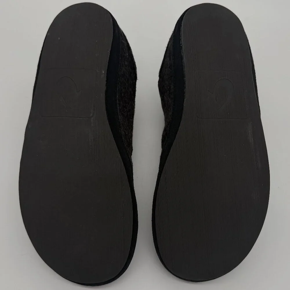 Olukai Moloa Hulu Slippers Mens 10 M Black Gray Wool Slip On Lounge Casual Shoes